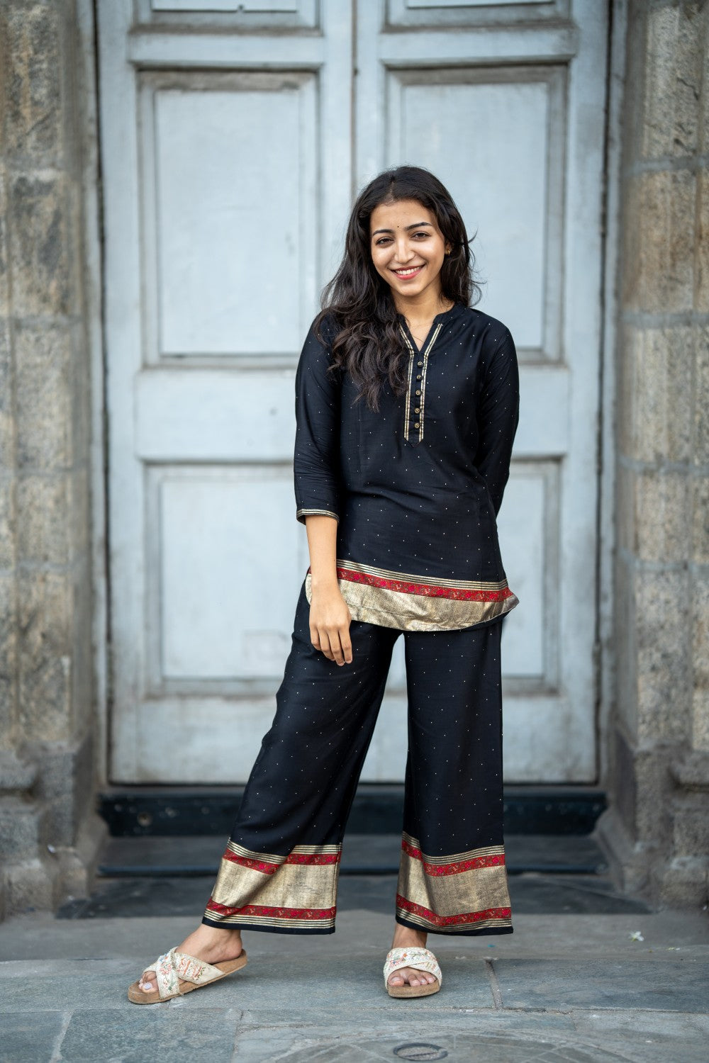 BLACK CHIC CORD SET