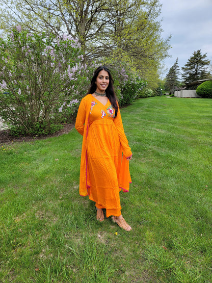 ORANGE CHINNON ANARKALI