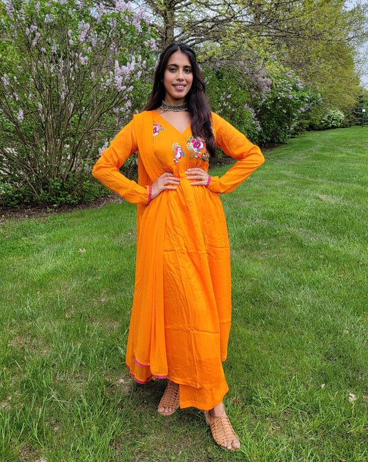 ORANGE CHINNON ANARKALI