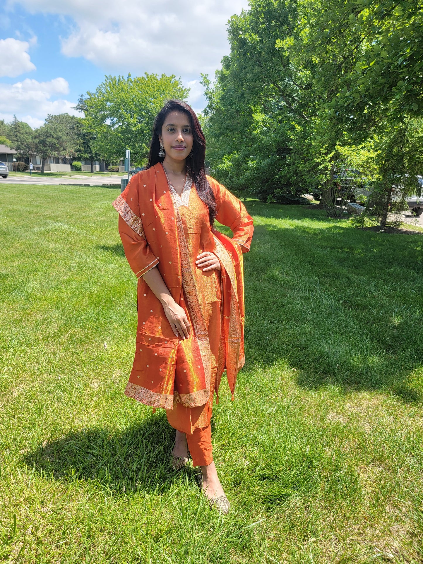 TISSUE SILK ORANGE SUIT