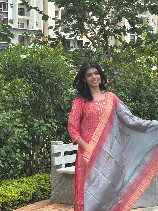 Pink Cotton Kurti Set with Dual-Tone Silk Dupatta