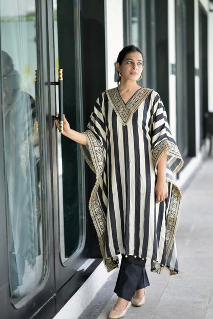 BLACK & WHITE GOLDEN KAFTAN