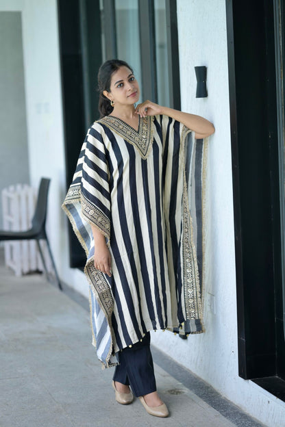 BLACK & WHITE GOLDEN KAFTAN