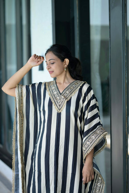 BLACK & WHITE GOLDEN KAFTAN