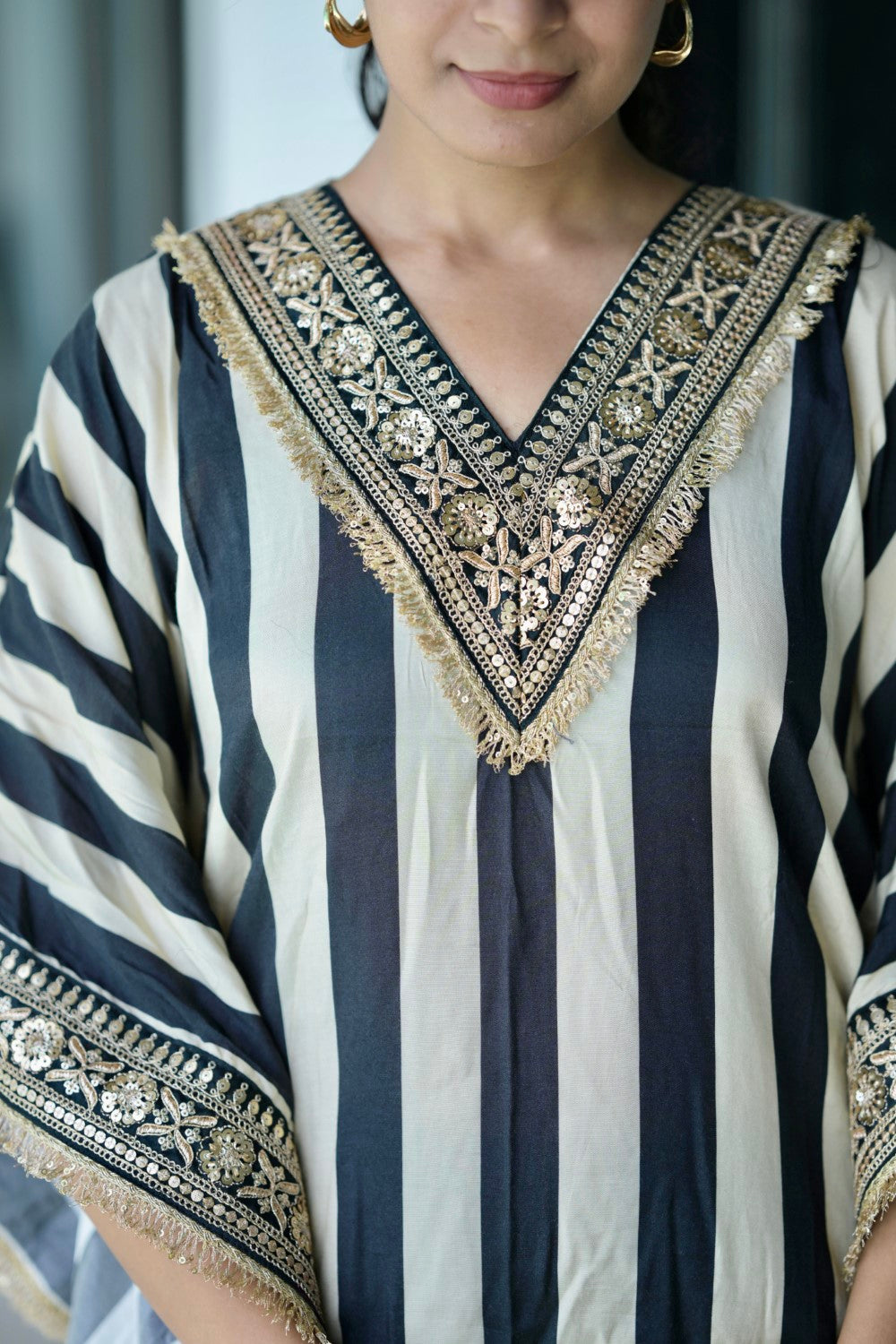 BLACK & WHITE GOLDEN KAFTAN